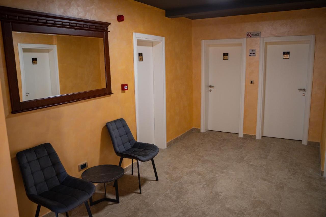 Motel Zeta Lux Mitrovici  Luaran gambar