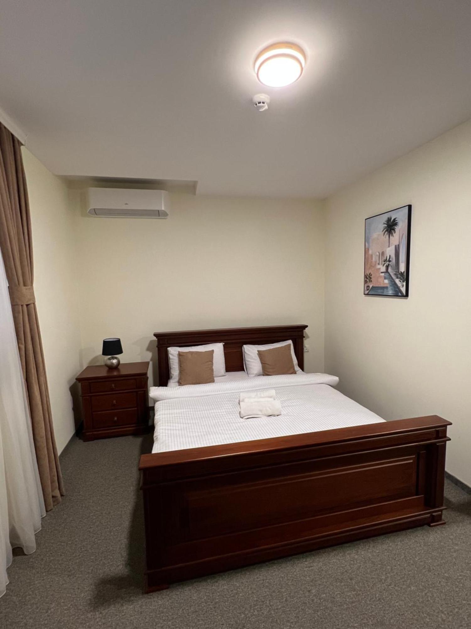 Motel Zeta Lux Mitrovici  Luaran gambar