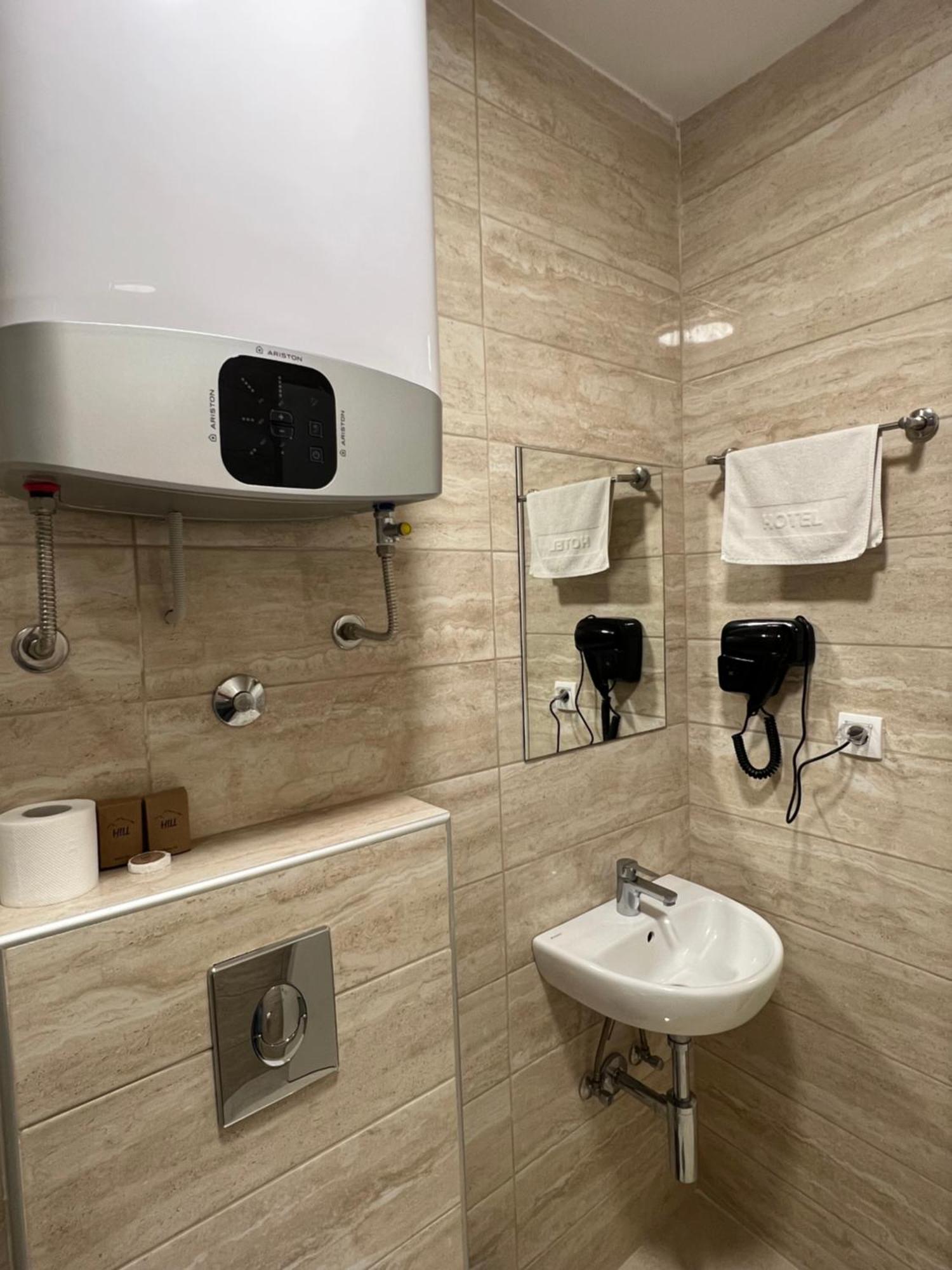 Motel Zeta Lux Mitrovici  Luaran gambar